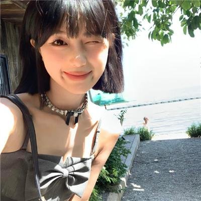 消失的她